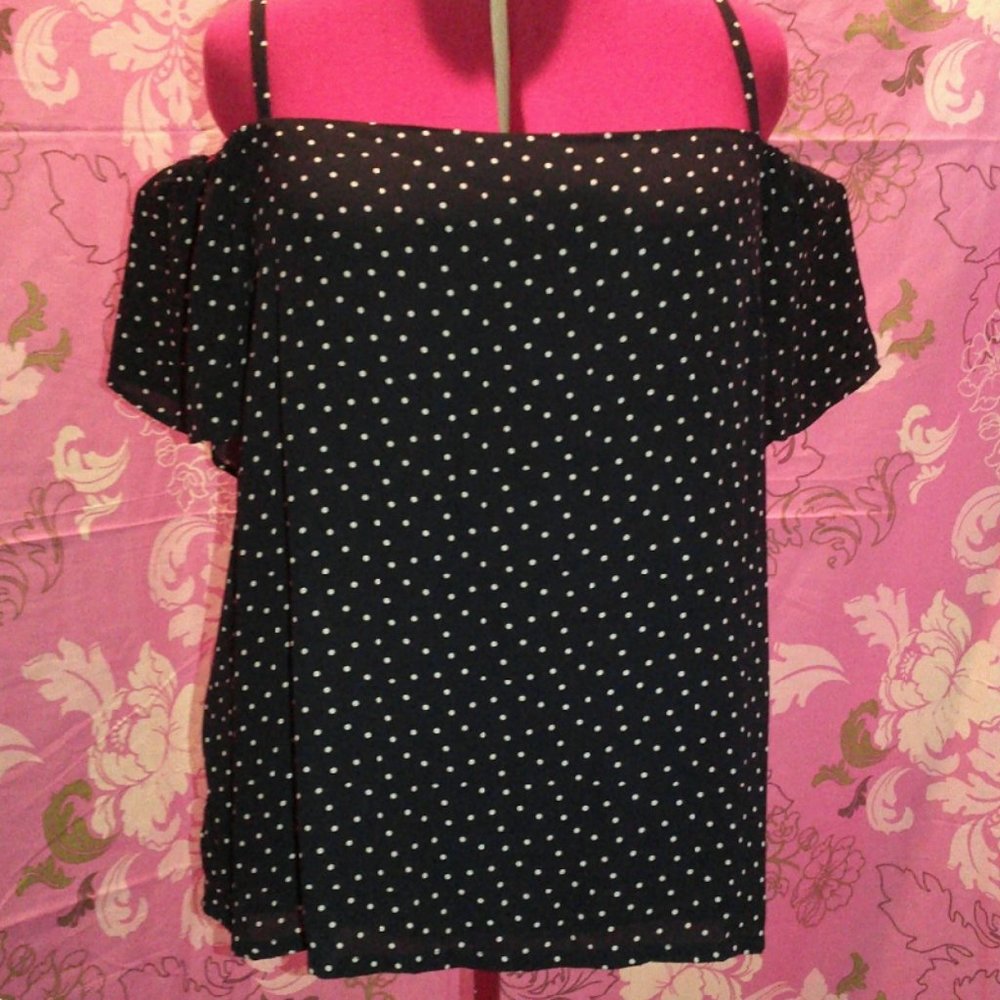 Loft Plus off shoulder top